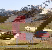 Magnetic Hill - Australia Accommodation