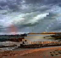 Old Number Four Barge - Australia Accommodation