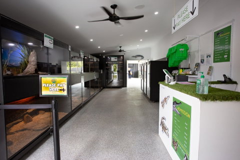 Steve McEwan's Reptile World - Australia Accommodation 1