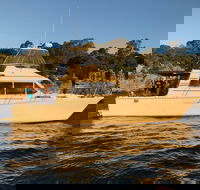 Cruising the  Swan River in at Sunset with Boutique Cruise - Australia Accommodation