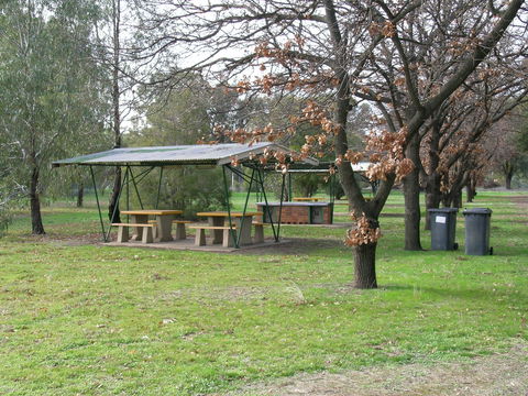 Gogeldrie Weir - Australia Accommodation 0