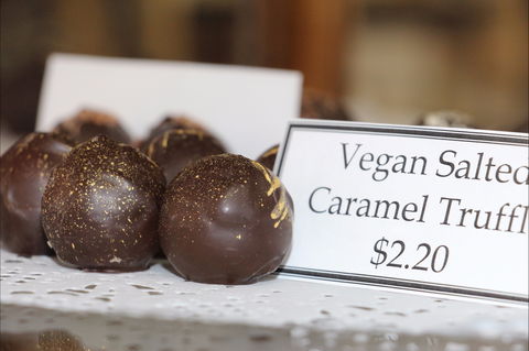 Mansfield Sweets - Australia Accommodation 2