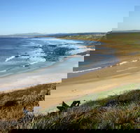 Mystery Bay to 1080 Beach Walk - Australia Accommodation