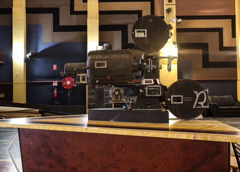 The Paragon Theatre - Australia Accommodation 2