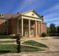 United States of America Embassy of The - Australia Accommodation