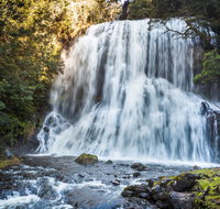 Bridal Veil Champagne and No Name Falls - Australia Accommodation