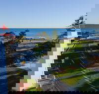 Cleveland Point Reserve - Australia Accommodation