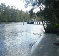 Engels Reach picnic area - Australia Accommodation