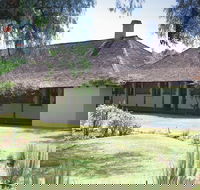 Pinjarra - Australia Accommodation