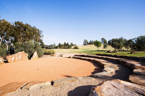 Wiradjuri Amphitheatre - Australia Accommodation 0