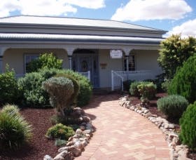 Absaloms Gallery - Australia Accommodation 1
