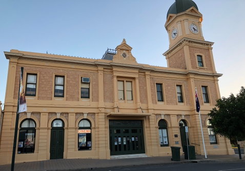 Cinema, Moonta - Australia Accommodation 2