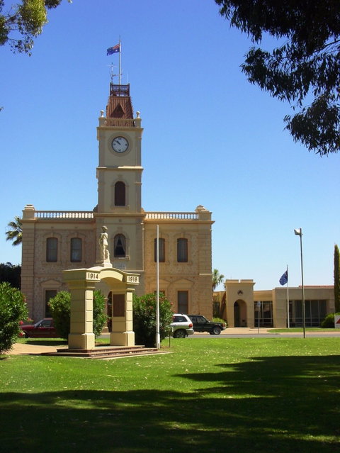 Discovering Historic Kadina Town Drive - Australia Accommodation 0
