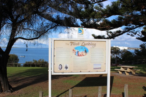 First Landing Site - Australia Accommodation 0