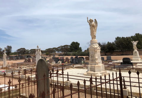 Kadina Cemetery - Australia Accommodation 1