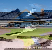 Peninsula Kingswood Country Golf Club - Australia Accommodation