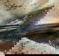 Verandah Cave - Australia Accommodation