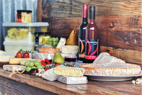 Artisan Cheese Tastings And Sales - Australia Accommodation 2