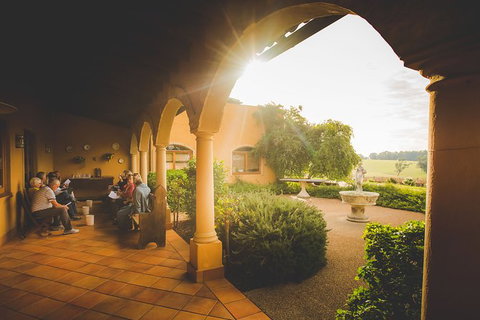 Hunter Valley Small Group Luxury Wine Tasting Tour From Sydney - Australia Accommodation 5
