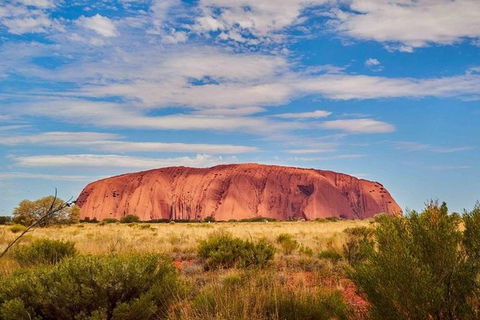 Explore Uluru: 7 Hours Guide Tour At Sunrise With Light Breakfast - Australia Accommodation 1