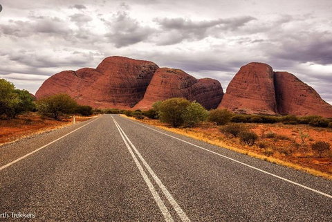 5-Hour Kata Tjuta Sunrise Tour From Ayers Rock With Breakfast - Australia Accommodation 4