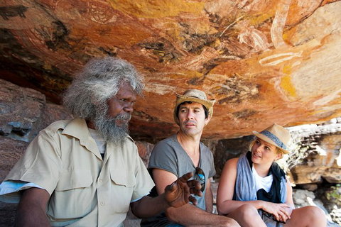 Arnhem Land Injalak Hill Full-Day Tour From Darwin - Australia Accommodation 4
