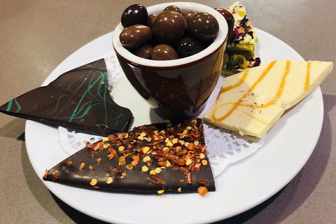Scenic Food & Wine Tour Inc. Lunch, Cheese, Wine & Chocolate - Australia Accommodation 3