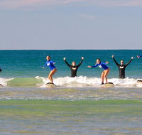 Learn to Surf at Noosa on the Sunshine Coast - Australia Accommodation