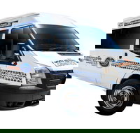 Premium Van Private Transfer Trinity Beach - Cairns Airport. 1-11 passengers - Australia Accommodation