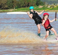 4 Hour Wakeboarding/Kneeboarding Pass - Australia Accommodation