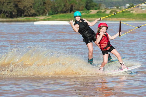 4 Hour Wakeboarding/Kneeboarding Pass - Australia Accommodation 0