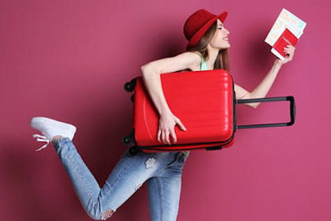SHUTTLE - CAIRNS AIRPORT TO PORT DOUGLAS (or Reverse) - Australia Accommodation 0