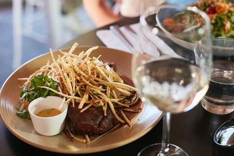Sunshine Coast Scenic Food, & Wine Trail Inc. Lunch (Min 6 Adults) - Australia Accommodation 2