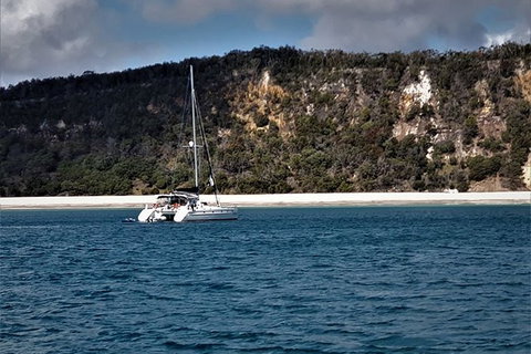 Bareboat Hire - Cattitude 7 Nights - Australia Accommodation 0