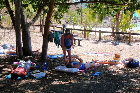 Small-Group Queensland Full-Day Sail Retreat Experience - Australia Accommodation 1