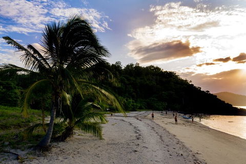 Small-Group Queensland Full-Day Sail Retreat Experience - Australia Accommodation 0