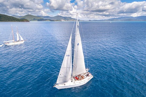 Small-Group Queensland Full-Day Sail Retreat Experience - Australia Accommodation 6