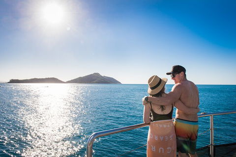 Day Sail The Whitsunday Islands On Atlantic Clipper From Airlie Beach - Australia Accommodation 5