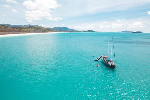 Day Sail The Whitsunday Islands On Atlantic Clipper From Airlie Beach - Australia Accommodation 4