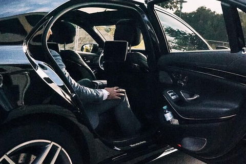 Arrival Private Transfers: Adelaide Airport ADL To Adelaide In Business Car - Australia Accommodation 4