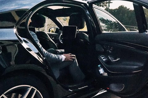 Departure Private Transfers: Adelaide To Adelaide Airport ADL In Business Car - Australia Accommodation 4