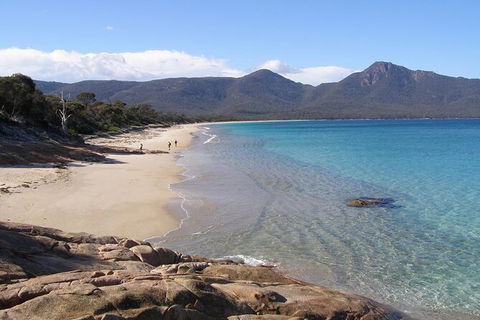 4-Day Fabulous Tasmania Tour: Wineglass Bay, Port Arthur, Devils & Bruny Island - Australia Accommodation 10