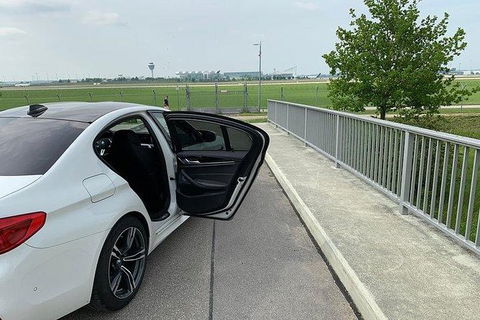 Private Transfer: Avalon International Airport (AVV) To Melbourne - Australia Accommodation 4