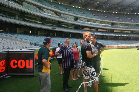 Ultimate Sports Lovers Bus Tour Of Melbourne - Australia Accommodation 3
