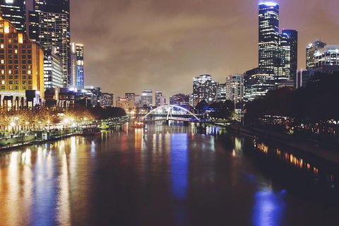 Arrival Private Transfers: Melbourne Airport MEL To Melbourne In Luxury Van - Australia Accommodation 7