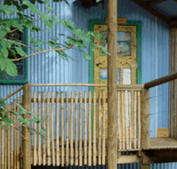 Blue Poles Gallery - Australia Accommodation