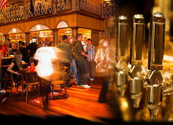 Louisiana Tavern - Australia Accommodation 1