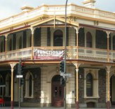 Cathedral Hotel - Australia Accommodation