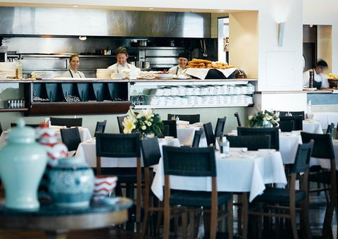 Il Centro Restaurant & Bar - Australia Accommodation 8