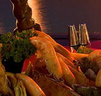 Golden Gondola Cruising - Australia Accommodation